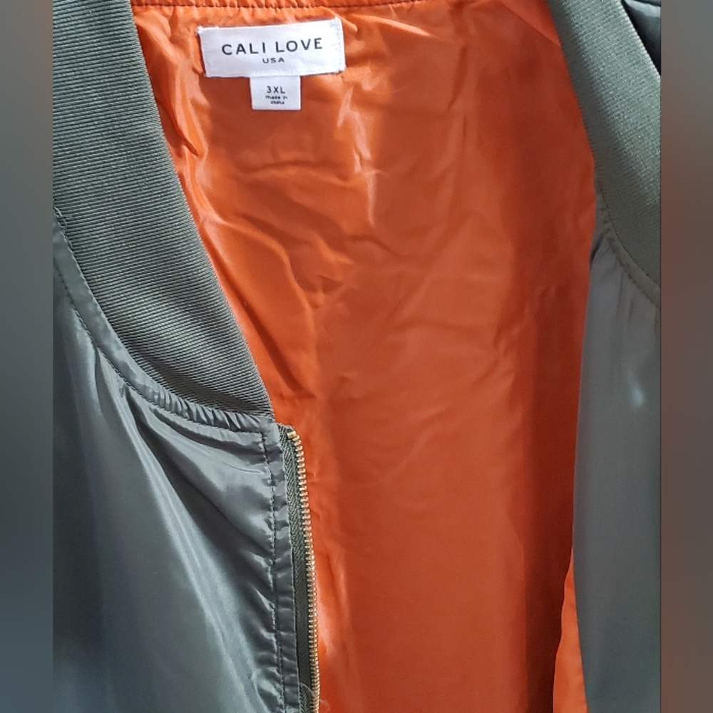 Jacket - Picture 5 of 5